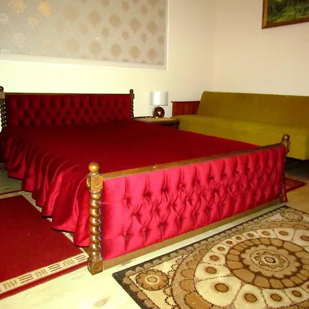 Guest house Leander Vendeghaz